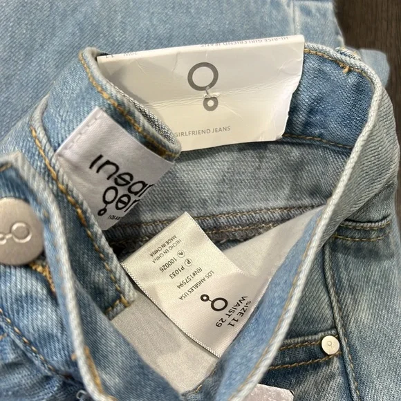 Hi-Rise girlfriend jeans 👖 - Picture 9 of 16